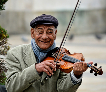 Lezioni di violino - 7. La scala di DO