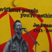 Joe Strummer 001